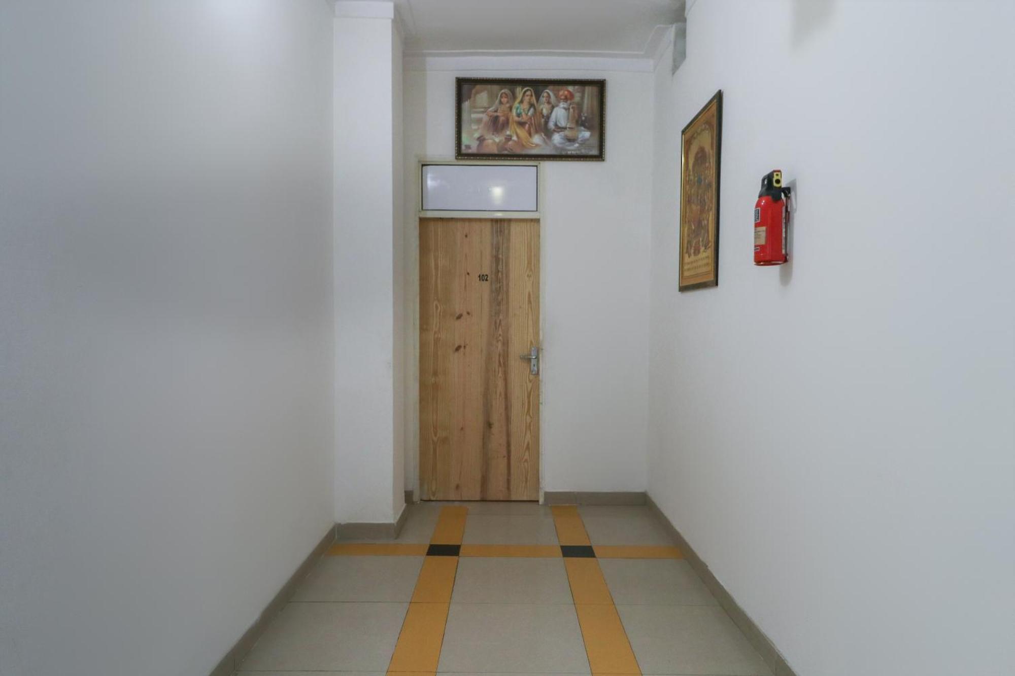 Hotel O Mg Mehak Garden Darbi 外观 照片
